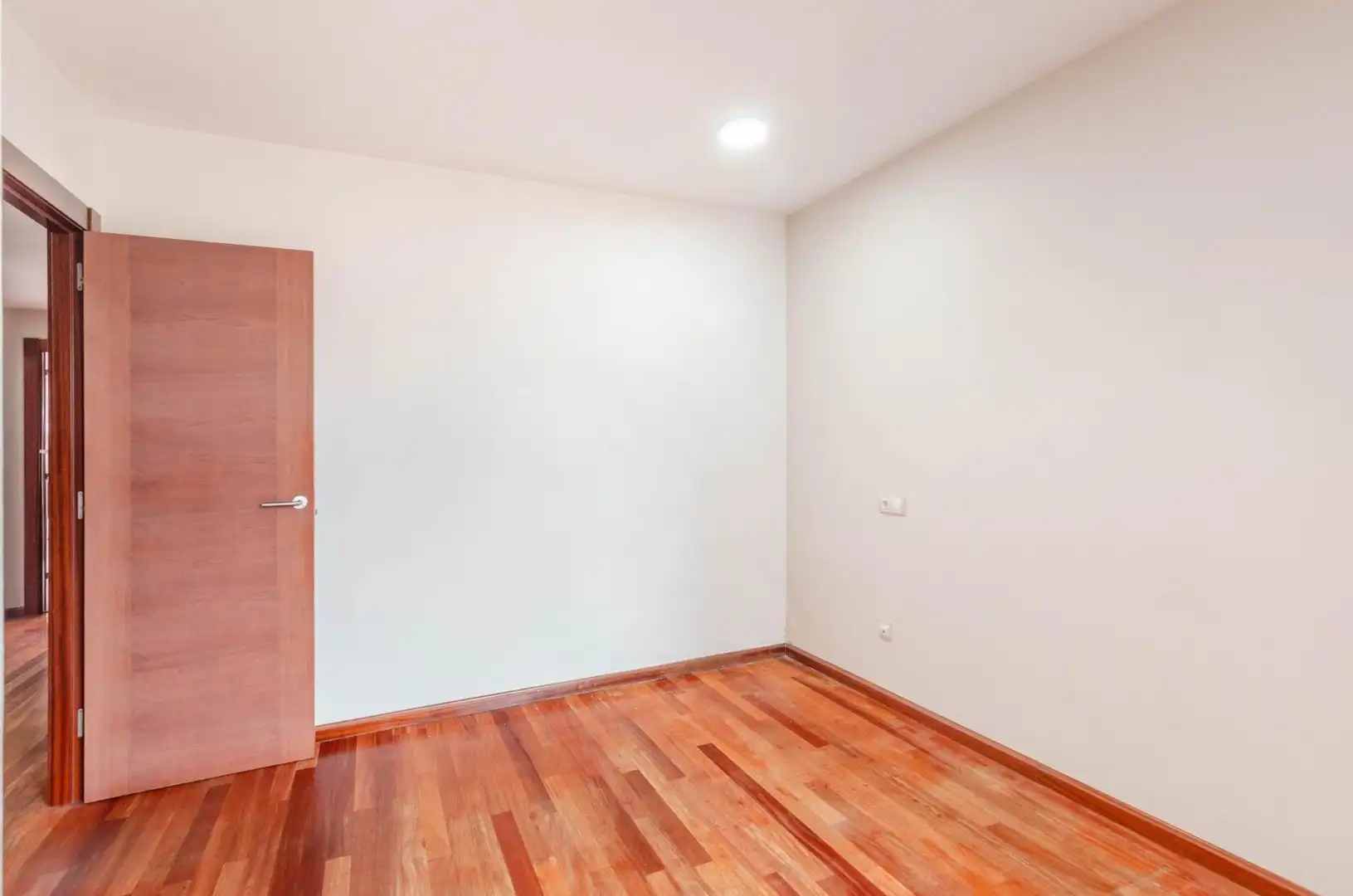 Flat with terrace for sale in Calle MANOLO QUIROS 2, imagen 29