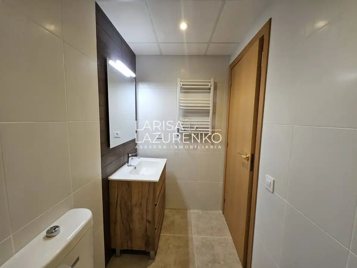 Baño de Dúplex en venta en L'Aldea con Terraza y Balcón
