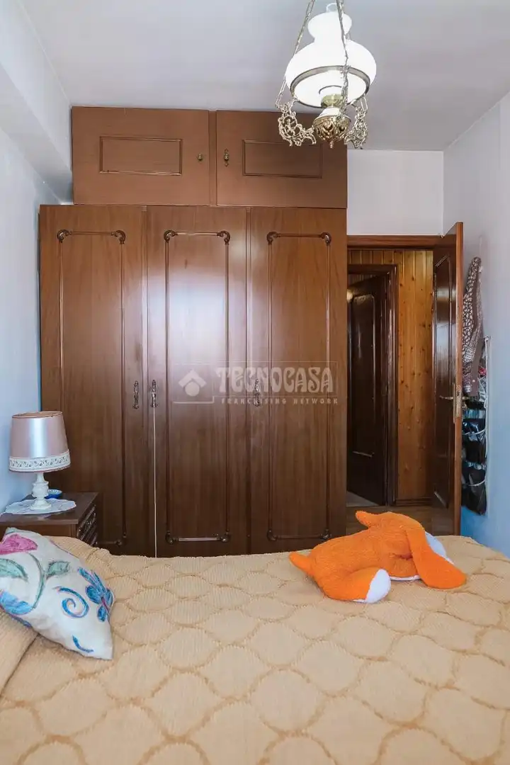 Dormitori de Pis en venda en Madrid amb Terrassa i Piscina comunitària