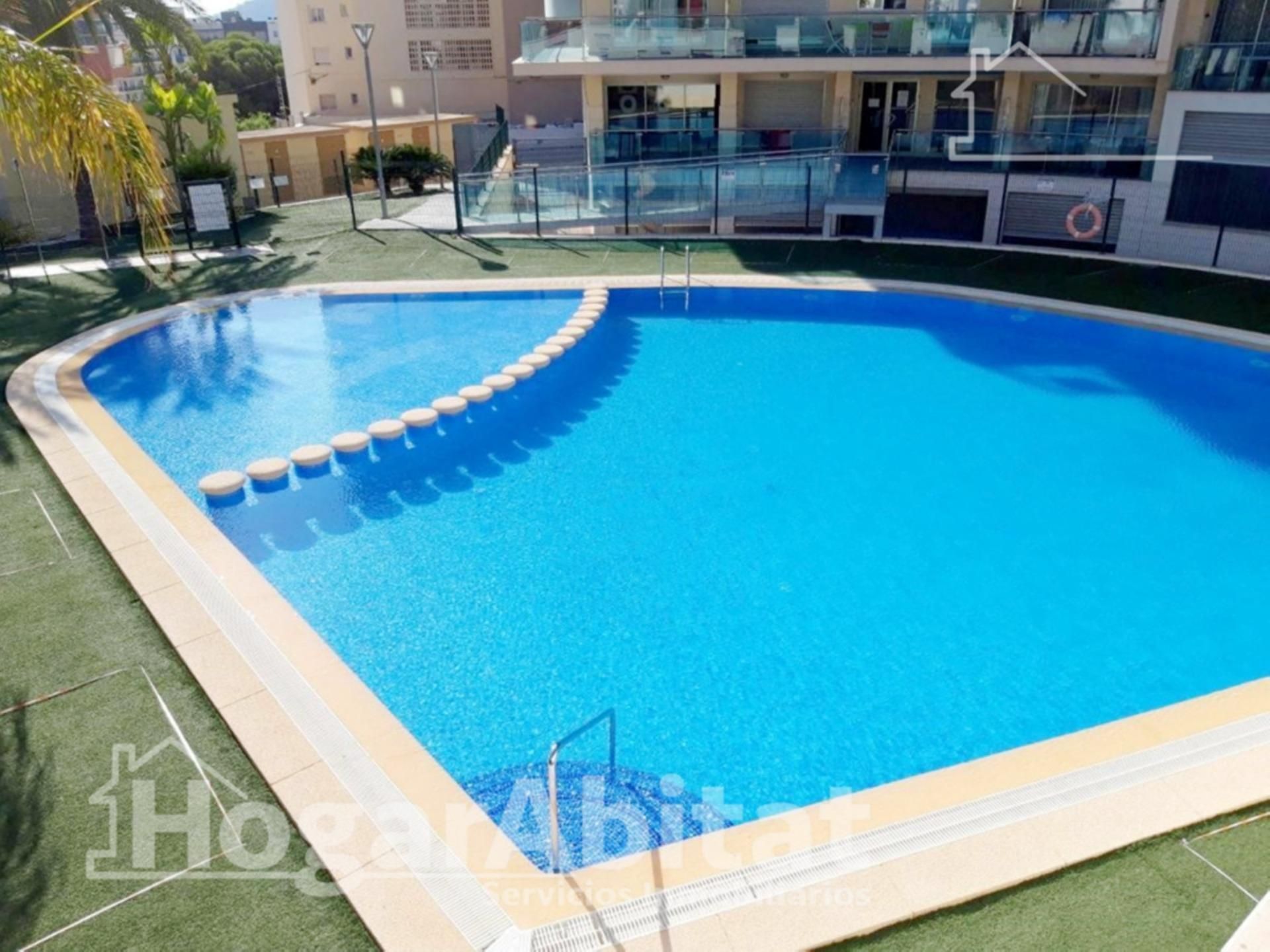 Swimming pool of Flat for sale in Calpe / Calp  with Air Conditioner, Terrace and Balcony