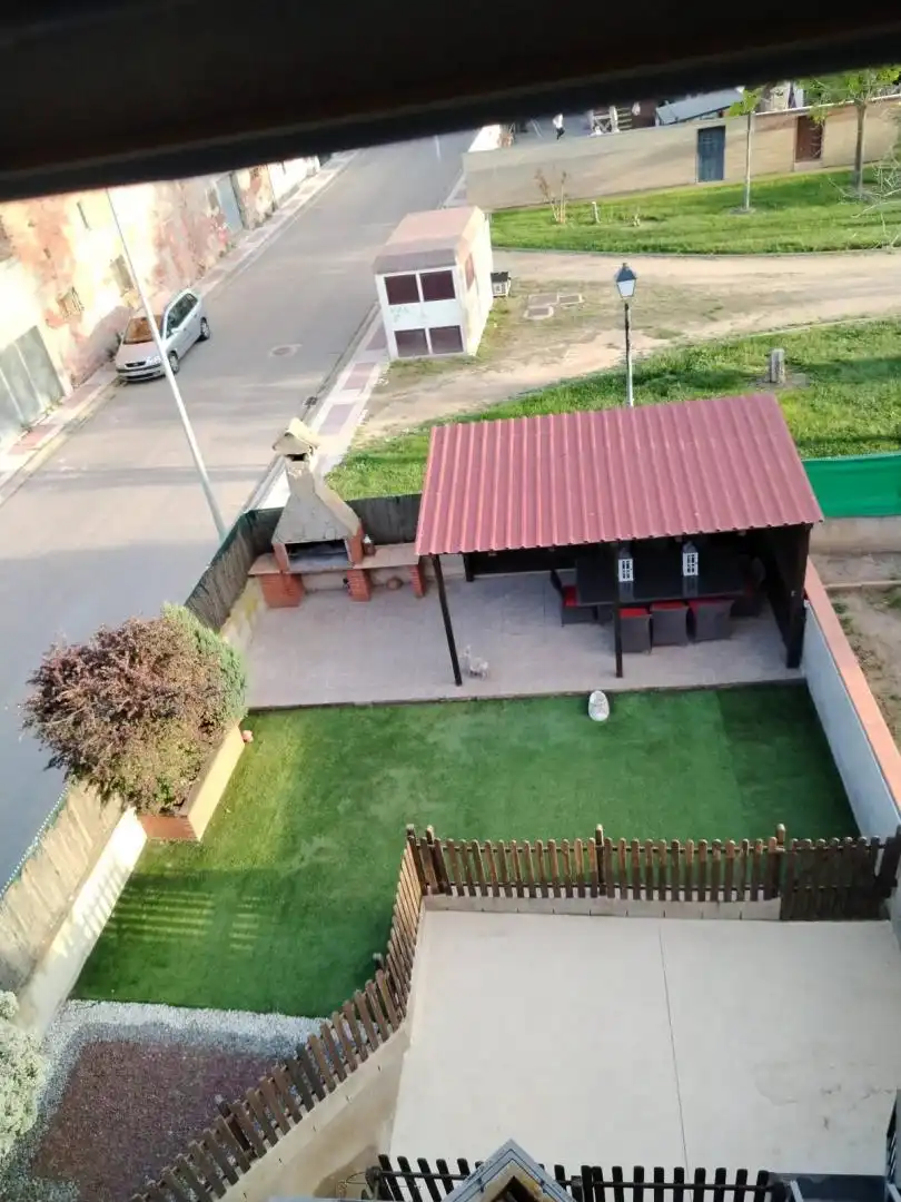 Terrassa de Casa adosada en venda en Mollerussa amb Calefacció i Jardí privat