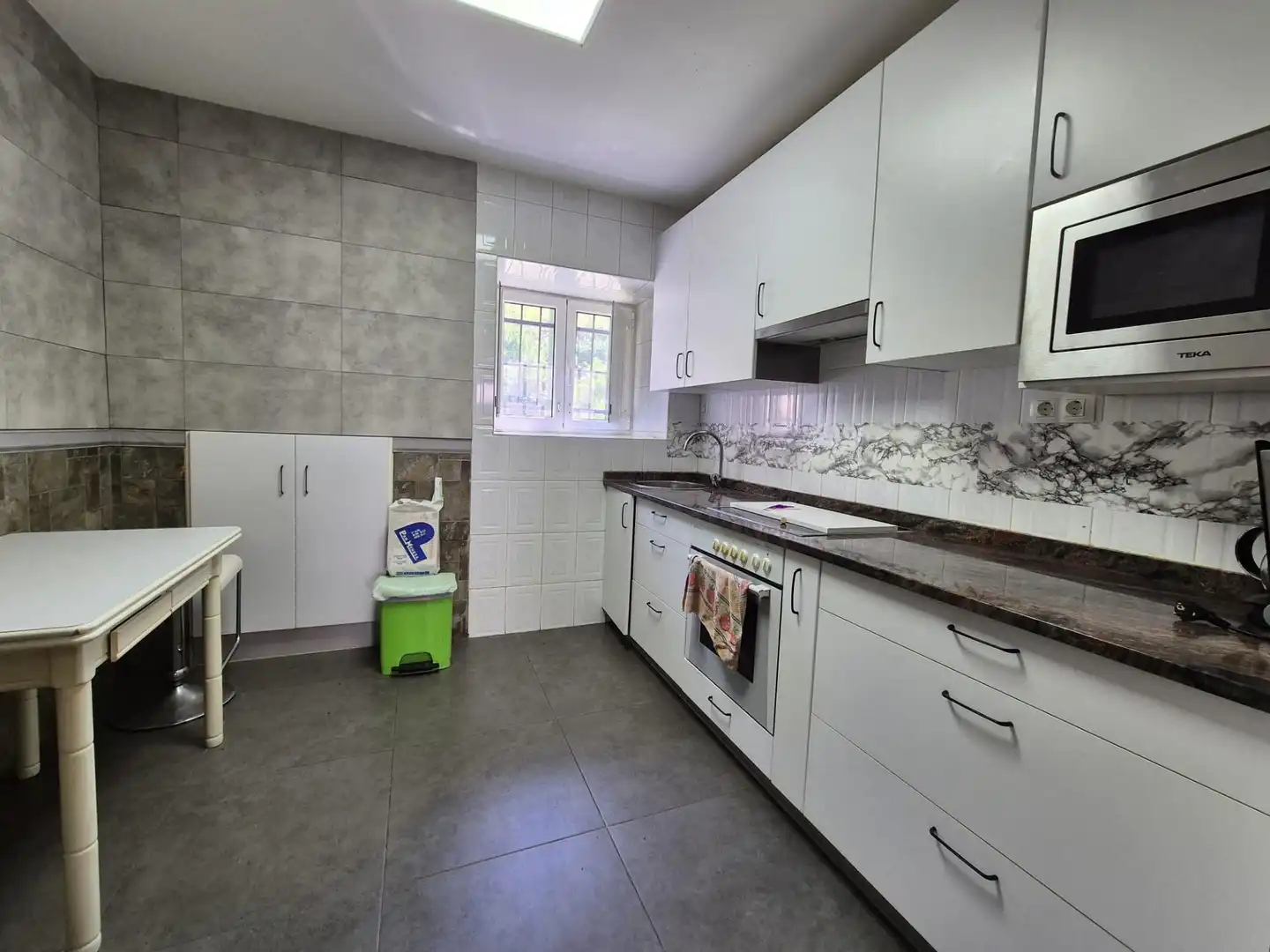 Cocina de Casa adosada en venta en Valle de Mena con Calefacción, Amueblado y Balcón