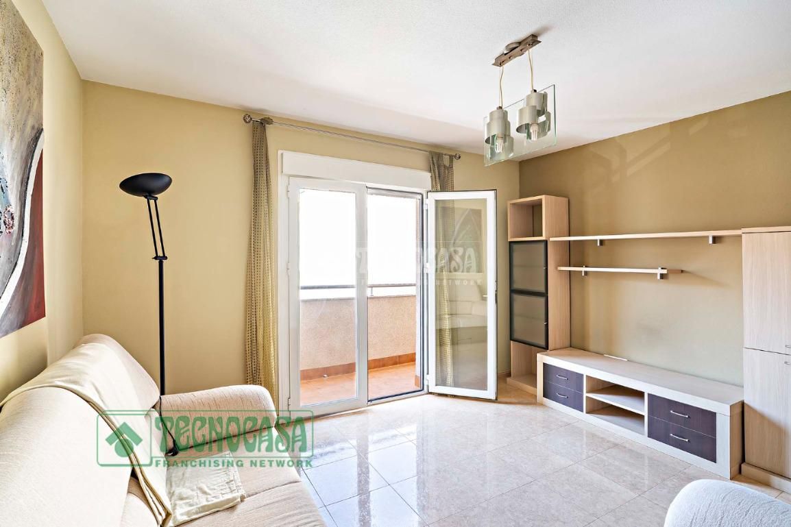 Dormitori de Pis en venda en El Ejido amb Terrassa