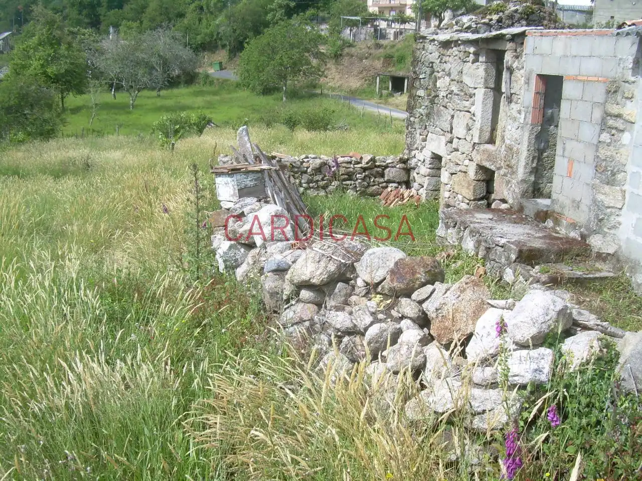 Casa rústica amb jardí en venda a Vilariño, imagen 6