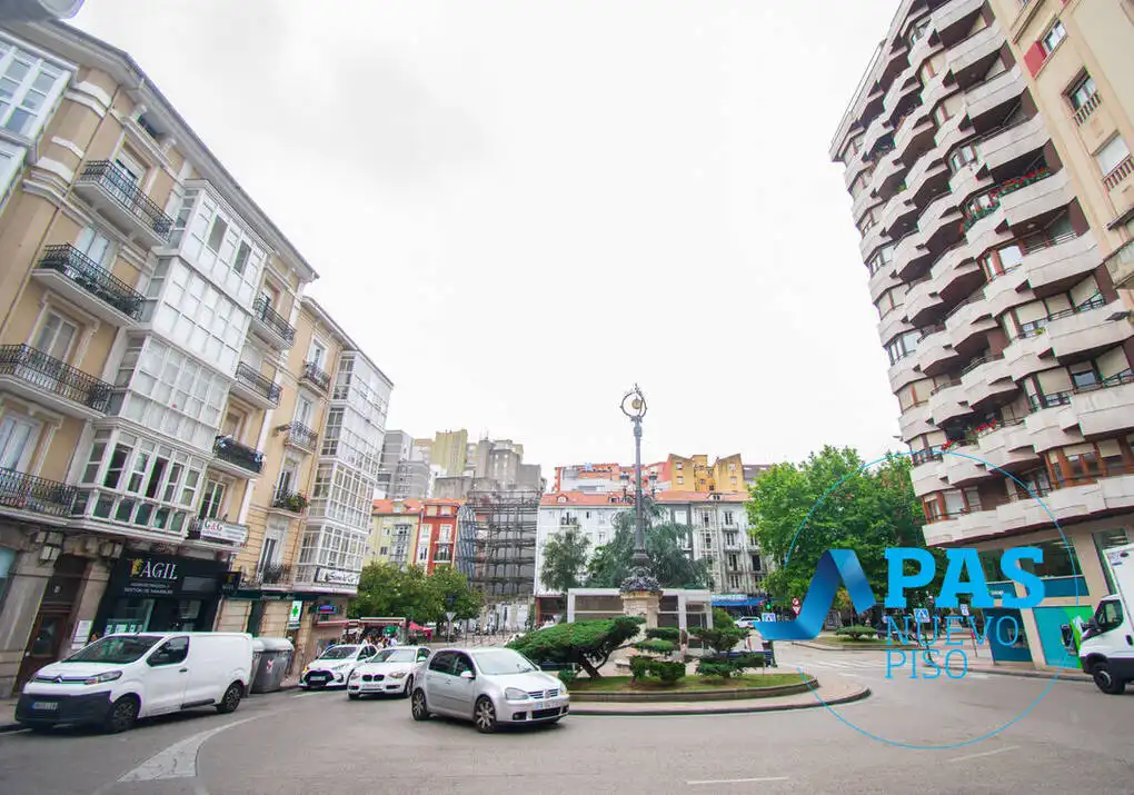 Außenansicht von Wohnung zum Verkauf in Santander