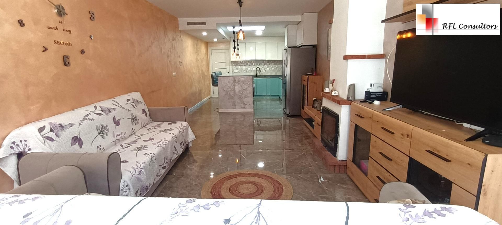 Sala d'estar de Finca rústica en venda en Torreblanca amb Calefacció, Terrassa i Traster