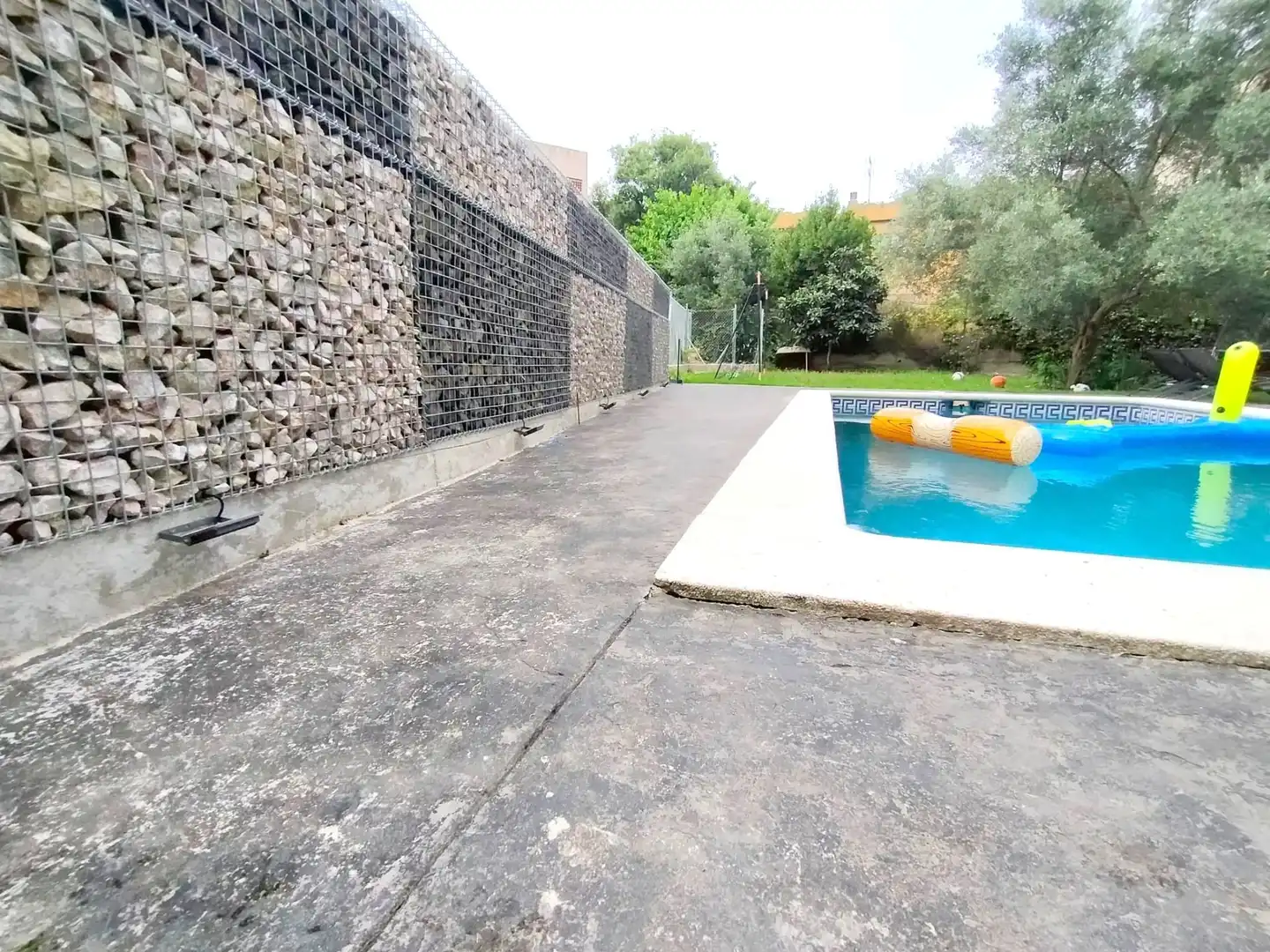 Piscina de Casa o chalet de alquiler en Dosrius con Aire acondicionado, Calefacción y Jardín privado