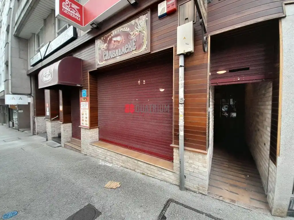 Local comercial de lloguer a De Villagarcía, imagen 21
