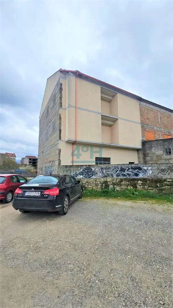 Aparcament de Edifici en venda en Xinzo de Limia