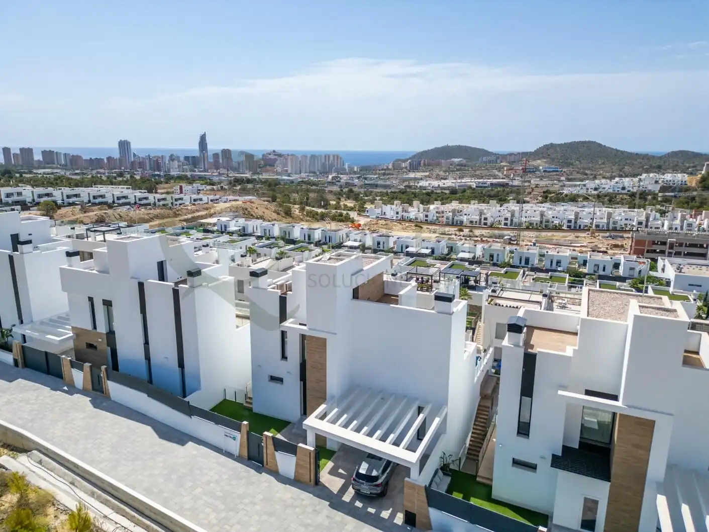 Vista exterior de Casa o chalet en venta en Benidorm con Aire acondicionado, Calefacción y Jardín privado