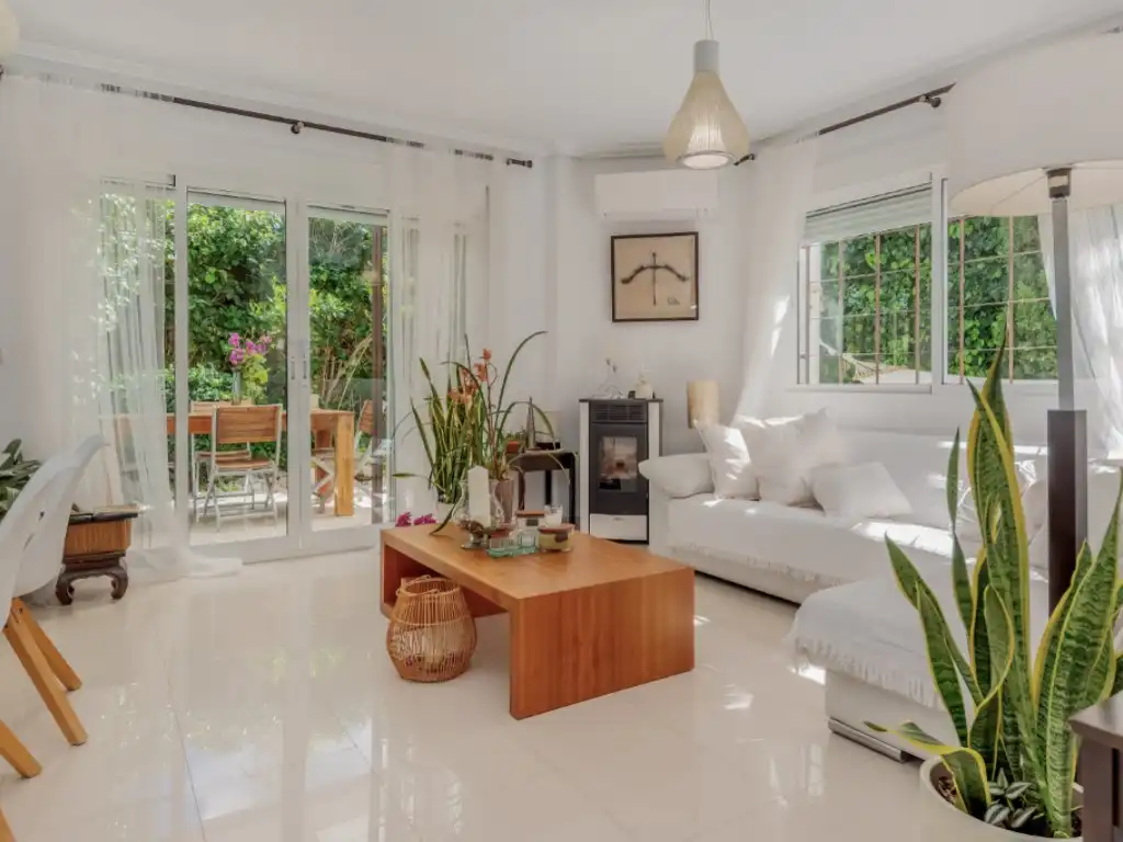 Living room of Houses for sale in El Campello  with Air Conditioner, Private garden and Terrace