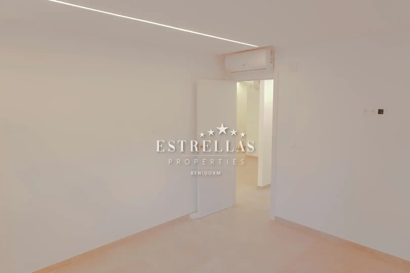 Habitación de Apartamento en venta en Altea con Aire acondicionado, Calefacción y Trastero