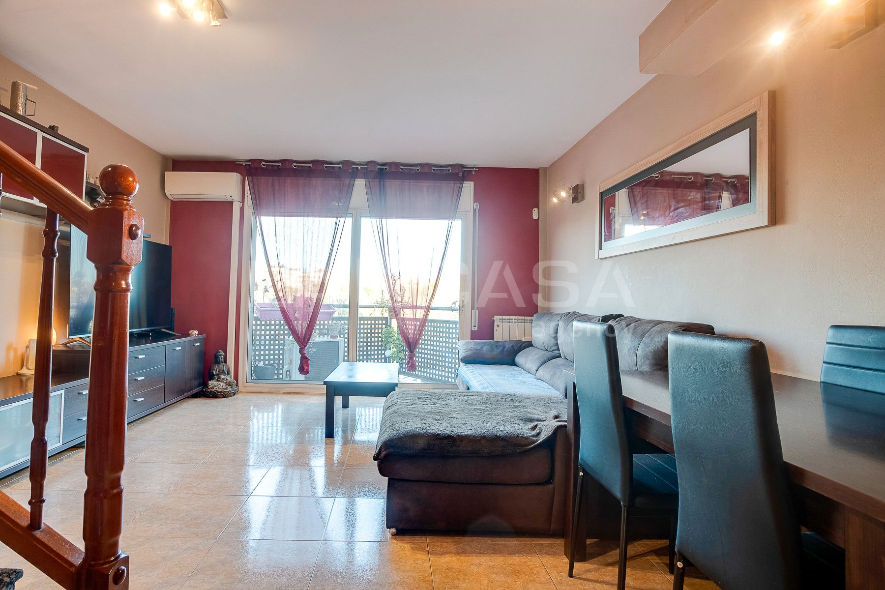 Sala de estar de Casa adosada en venta en Canovelles con Aire acondicionado y Balcón