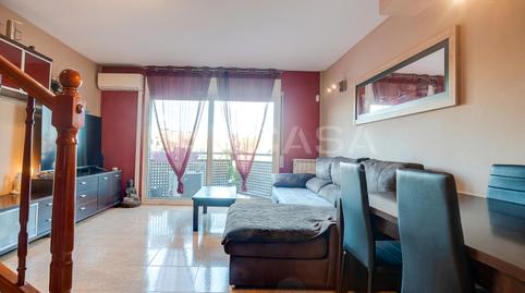 Foto 3 de Casa adosada en venta en Canovelles, Barcelona
