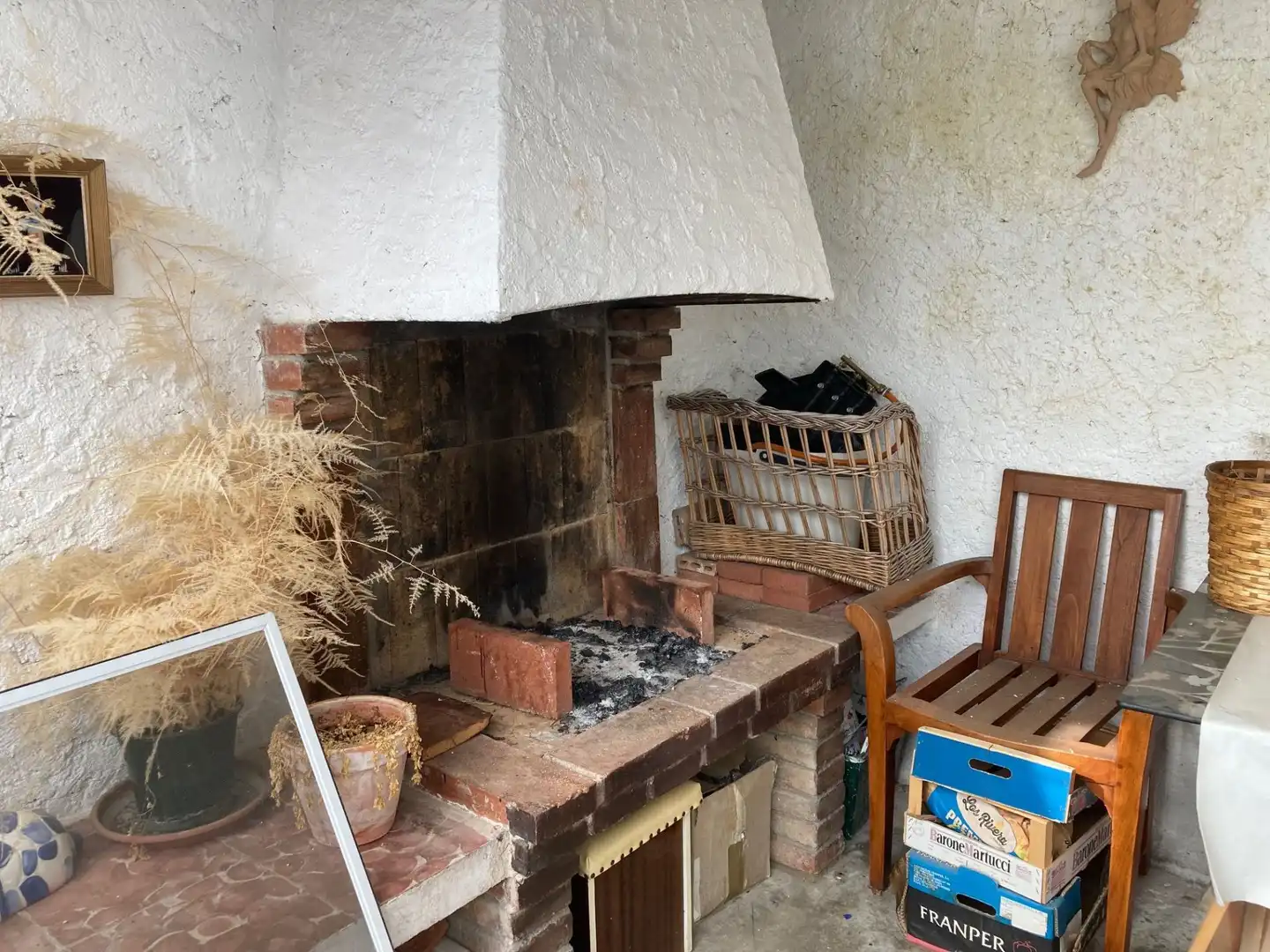Country homes for sale in Els Omells de na Gaia