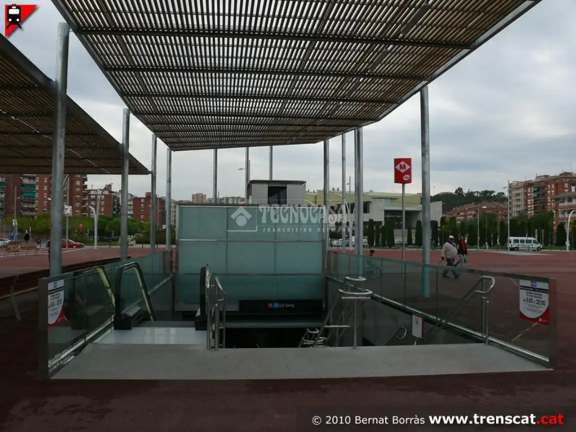Flat for sale in Badalona  with Air Conditioner and Parquet flooring