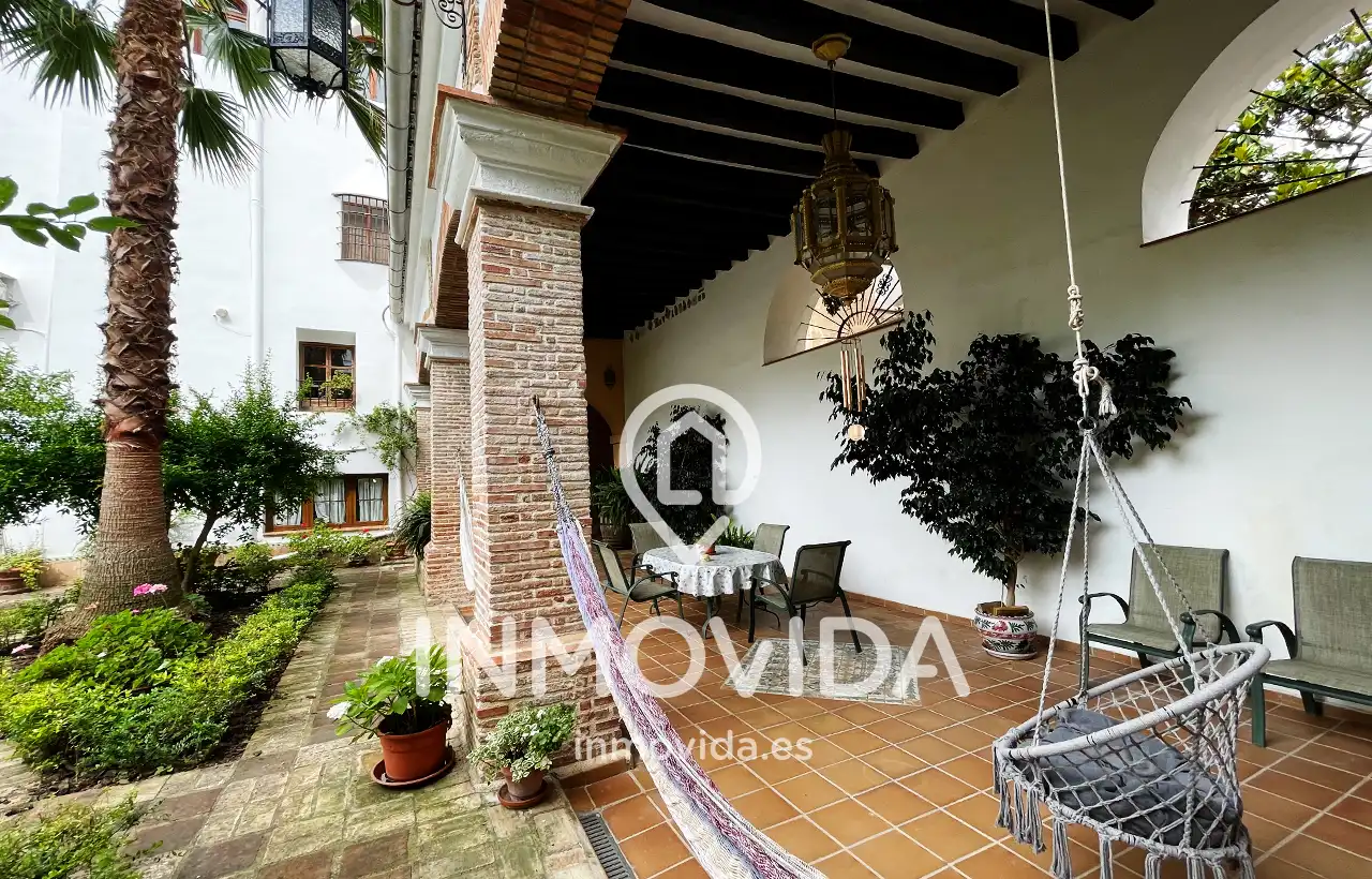Casa amb piscina en venda a Plaça de la Bassa, imagen 6