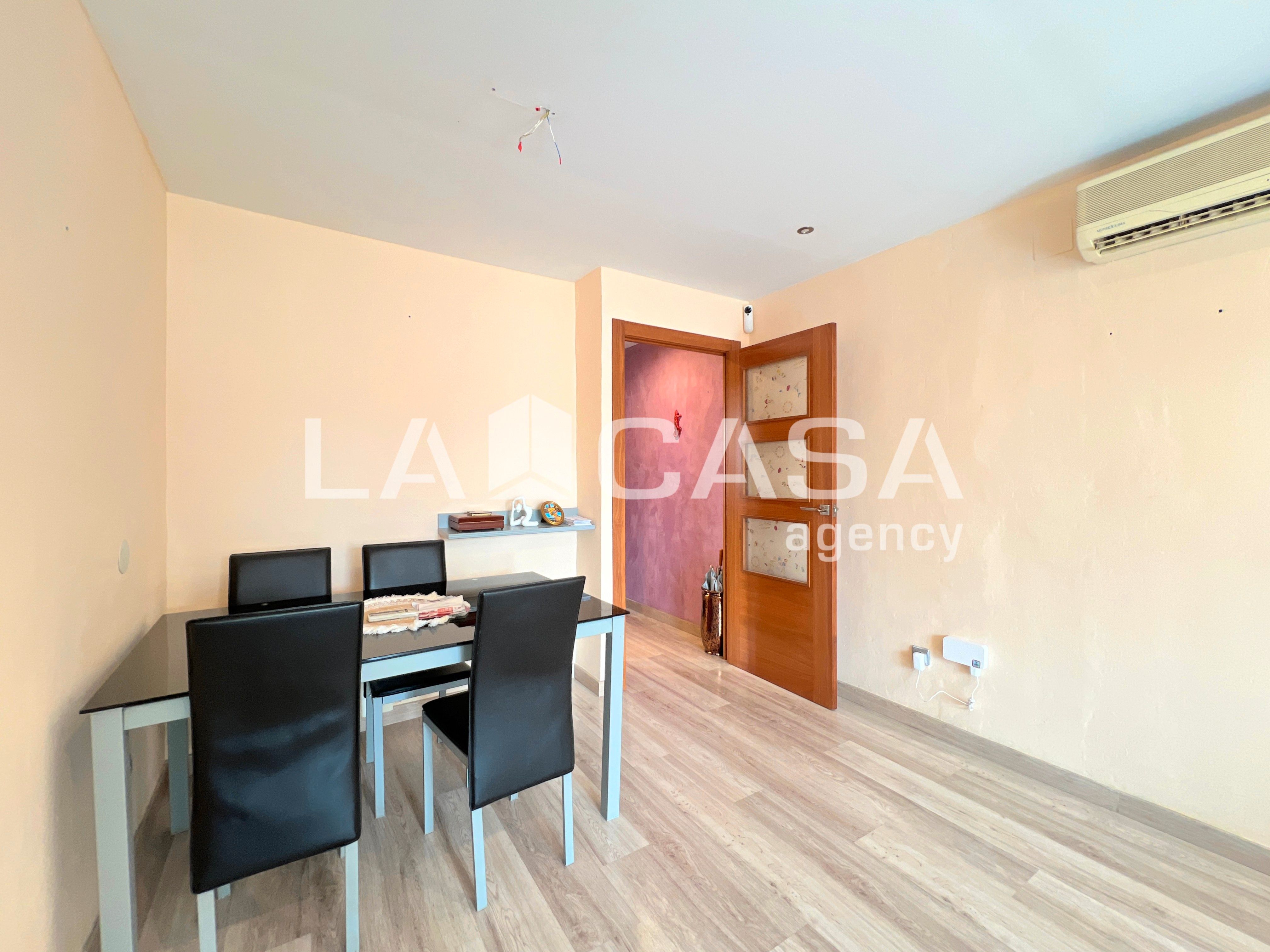 Flat for sale in Badalona  with Heating and Balcony