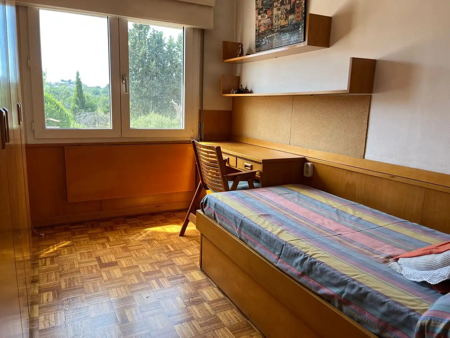 Habitación de Casa adosada en venta en Esparreguera con Calefacción, Trastero y Amueblado