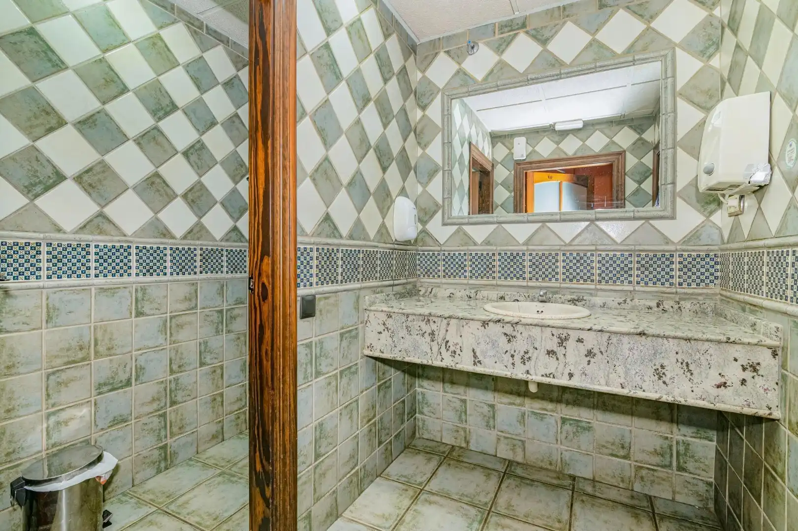 Bany de Apartament en venda en Albolote