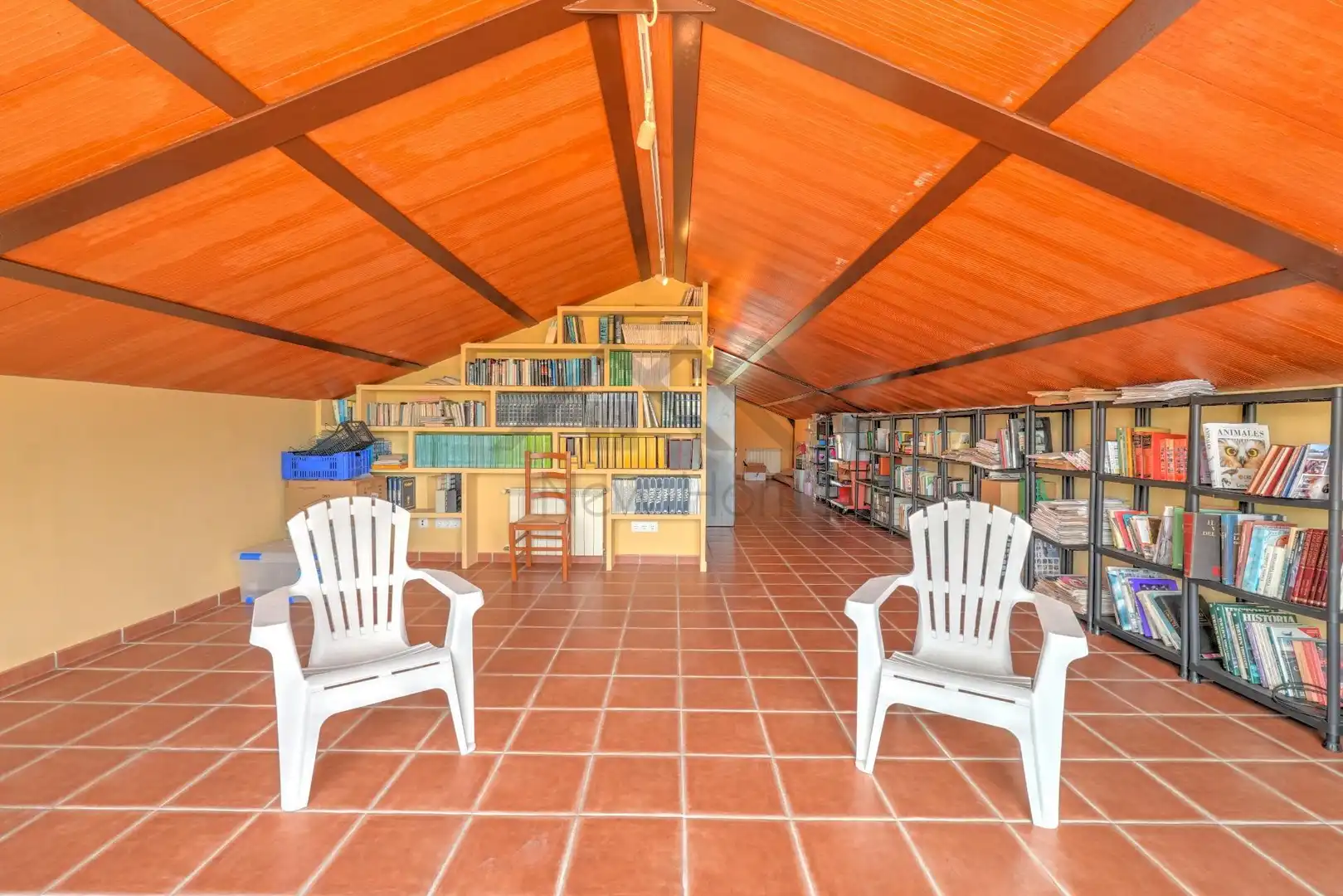 Terrace of Houses for sale in La Pobla de Vallbona  with Heating, Private garden and Terrace