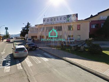 Local comercial de lloguer a Los Ángeles de San Rafael