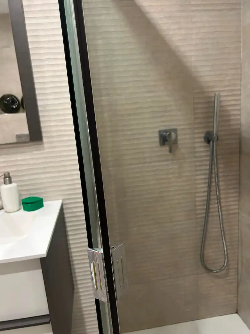 Baño de Piso en venta en Valencia con Aire acondicionado, Amueblado y Balcón