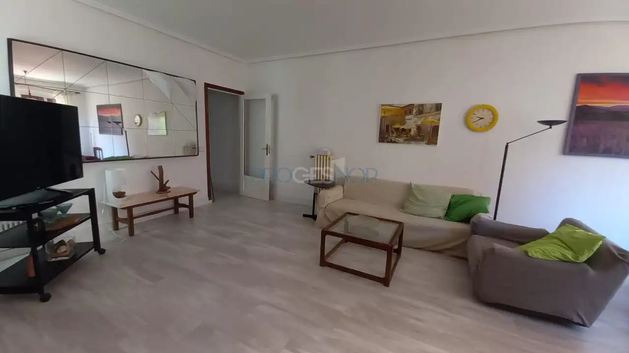 Living room of Flat for sale in León Capital   with Heating, Terrace and Balcony