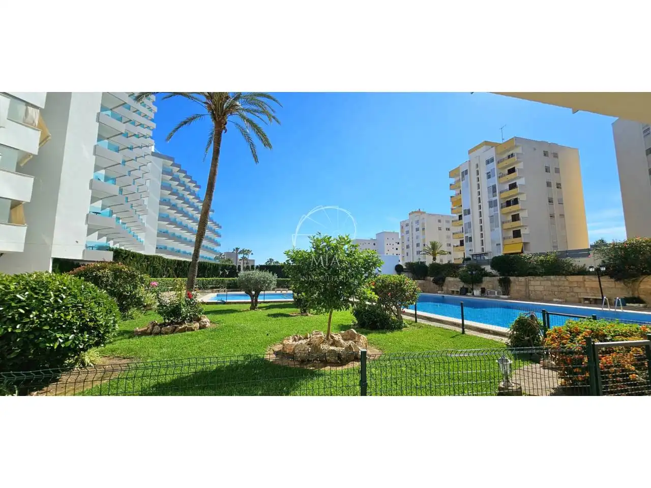 Piscina de Estudio de alquiler en Calvià con Aire acondicionado, Terraza y Amueblado