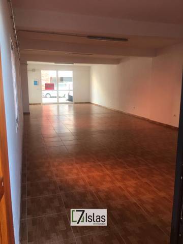 Local comercial en Alquiler en Carretera General en La Victoria de Acentejo