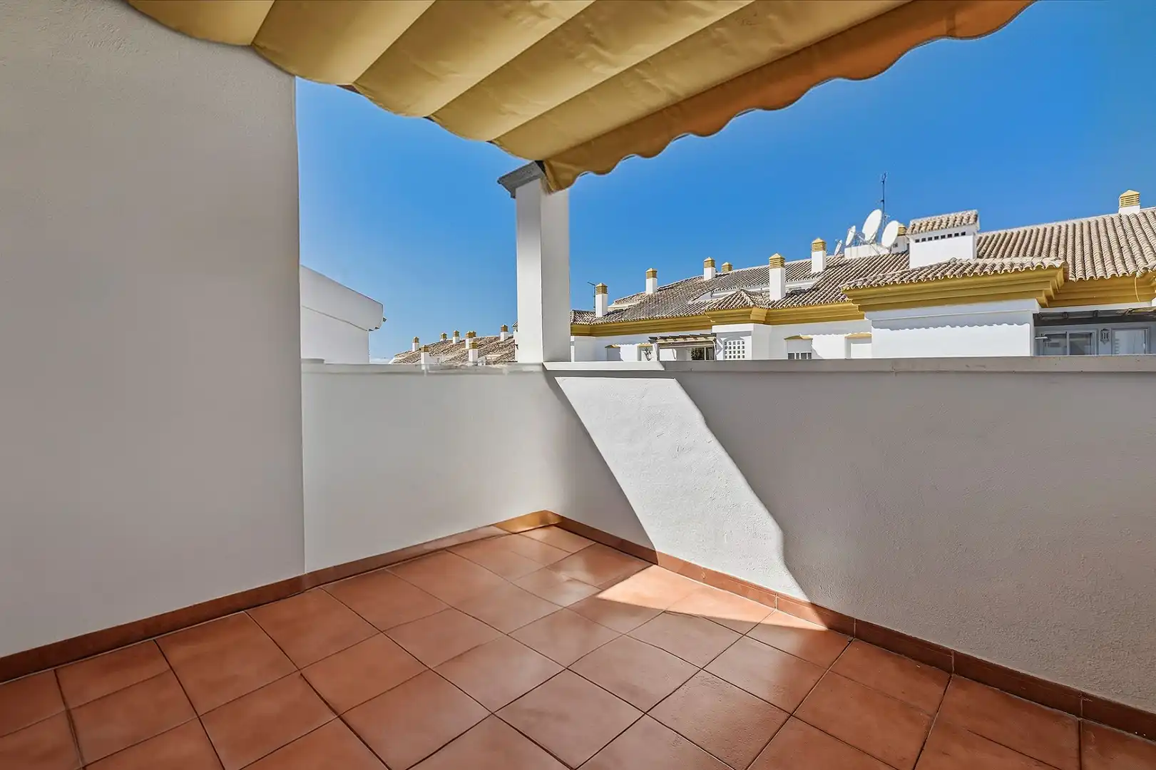 Penthouse with terrace for sale in Calle Teba 4, imagen 16