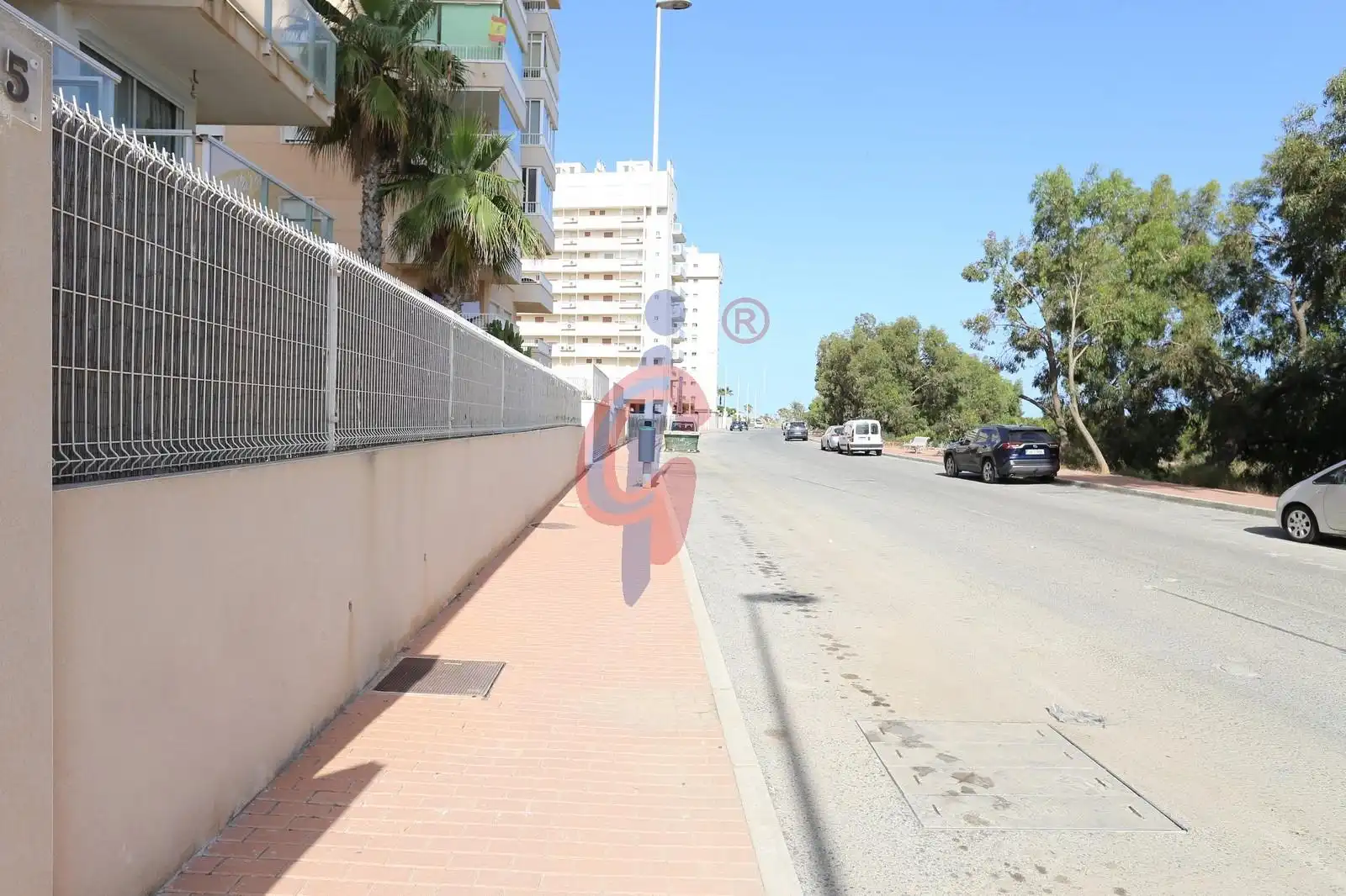 Vista exterior de Apartament en venda en Guardamar del Segura amb Aire condicionat, Calefacció i Terrassa