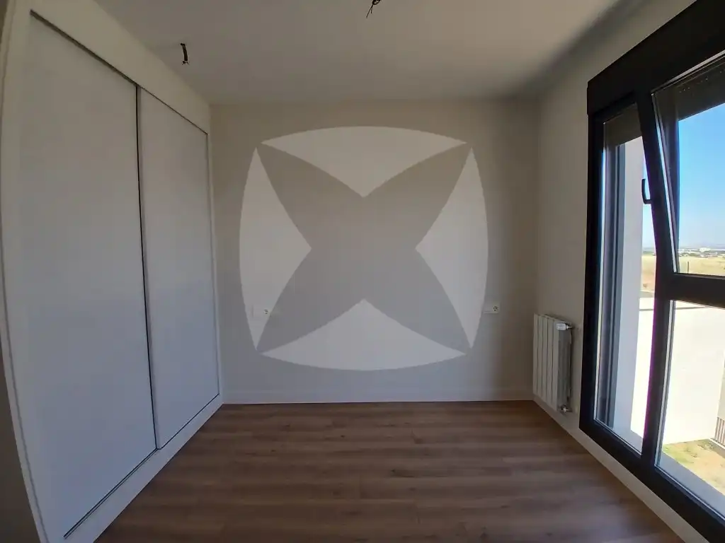 Schlafzimmer von Wohnung zur Miete in Badajoz mit Klimaanlage, Privatgarten und Terrasse