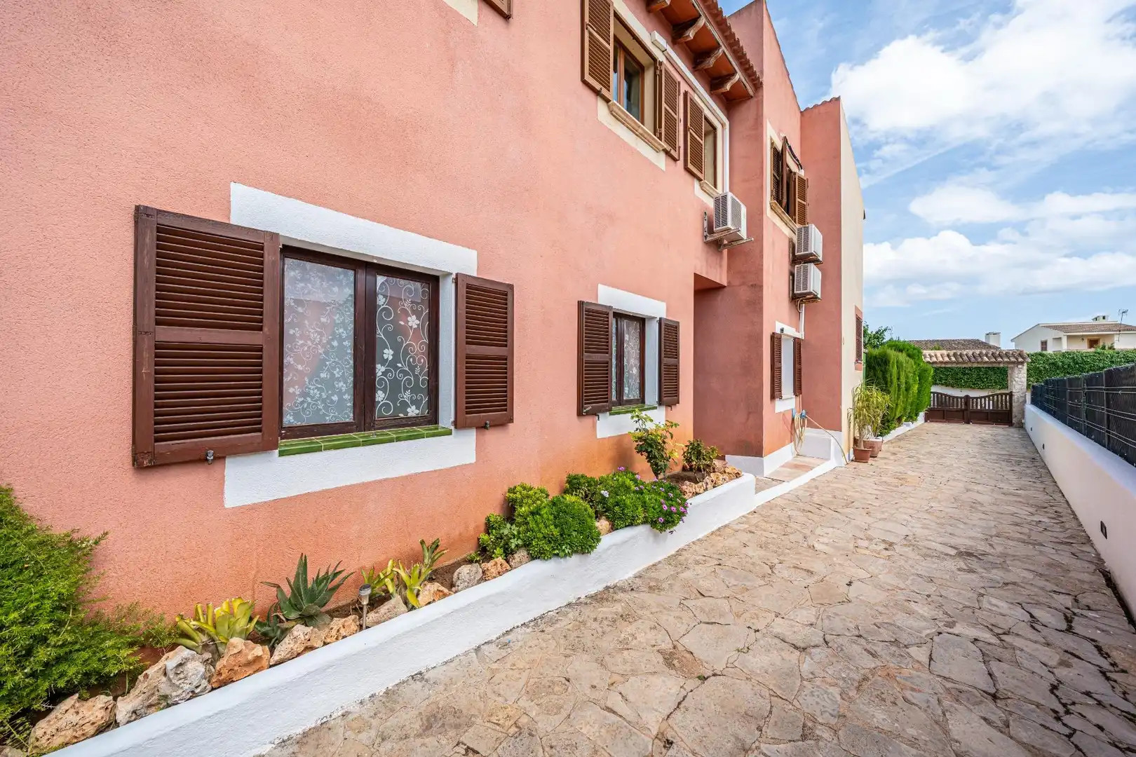 Vista exterior de Casa o chalet en venta en Sant Llorenç des Cardassar