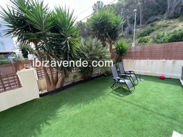 Dúplex de lloguer a Cala Llonga, Santa Eulària