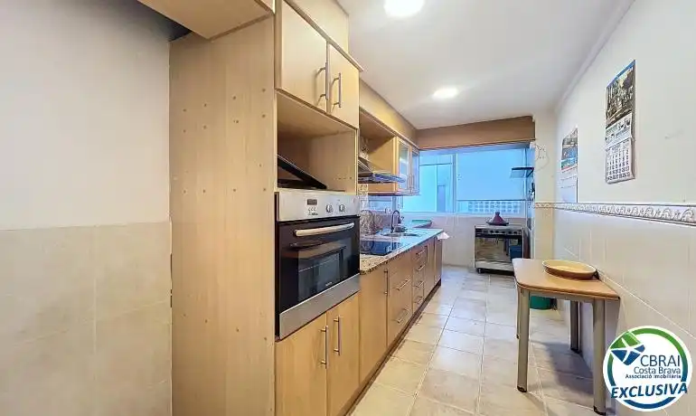 Cuina de Apartament en venda en Roses amb Calefacció