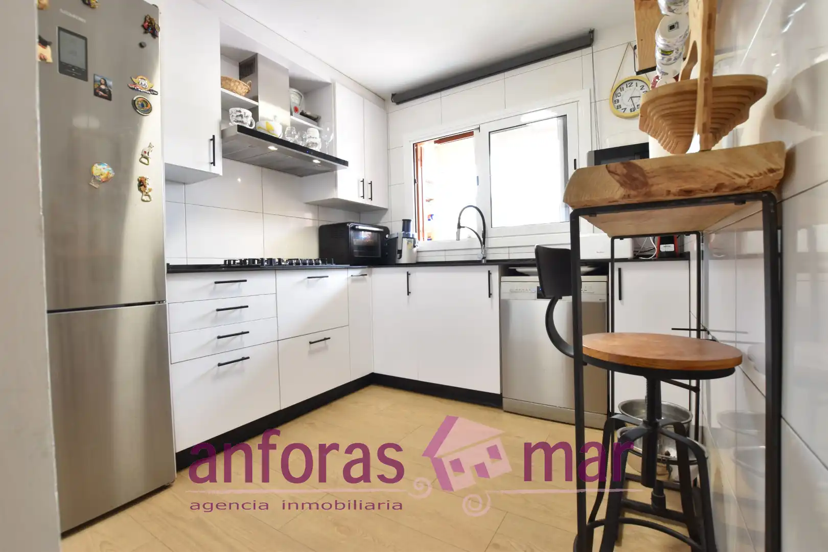 Cuina de Casa adosada en venda en La Riera de Gaià amb Aire condicionat, Calefacció i Terrassa