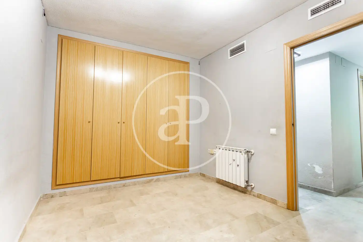 Flat for rent in Pl. de la Constitución, La Constitución - Canaleta