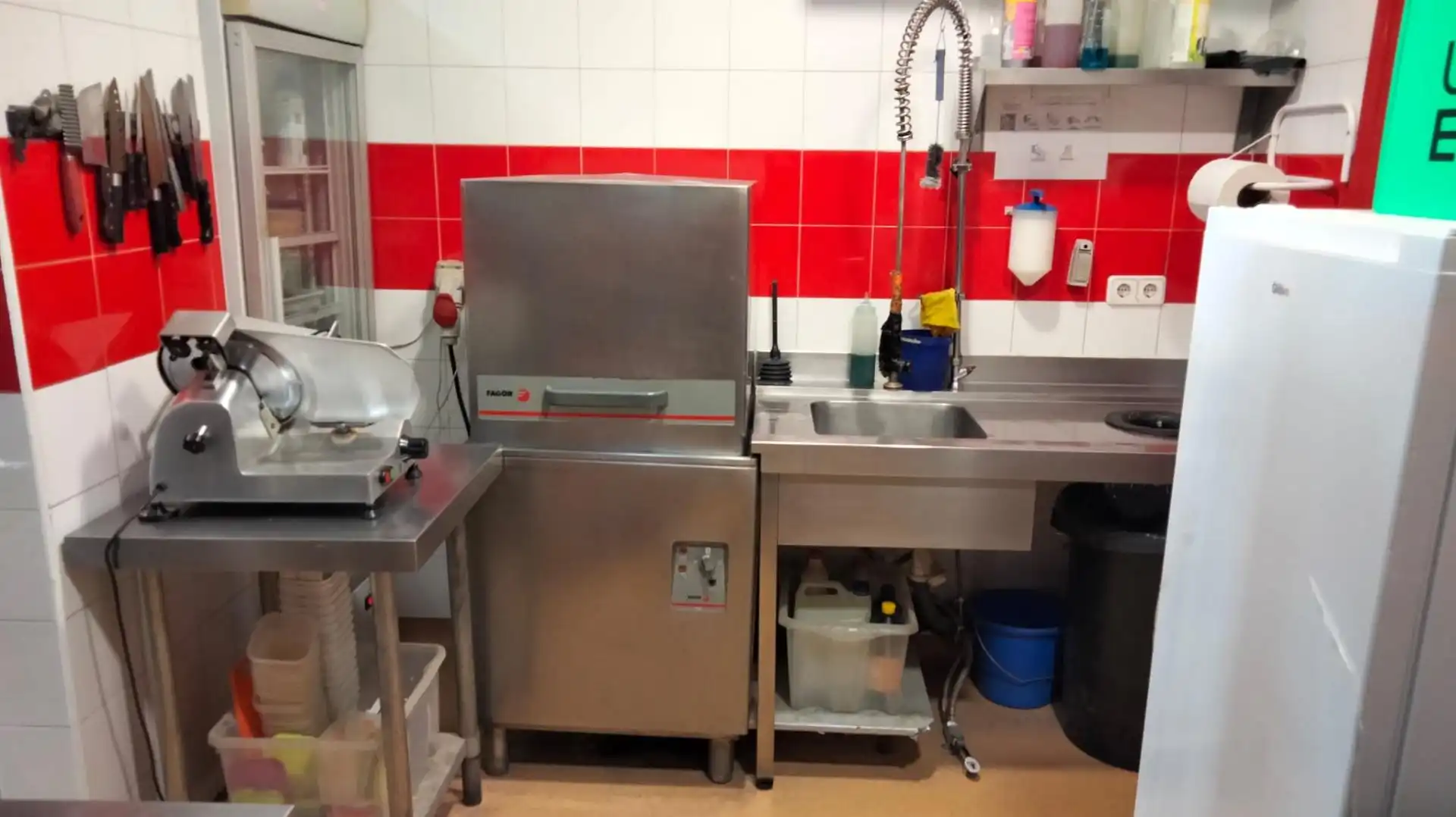 Business premises for transfer in Genil, imagen 17