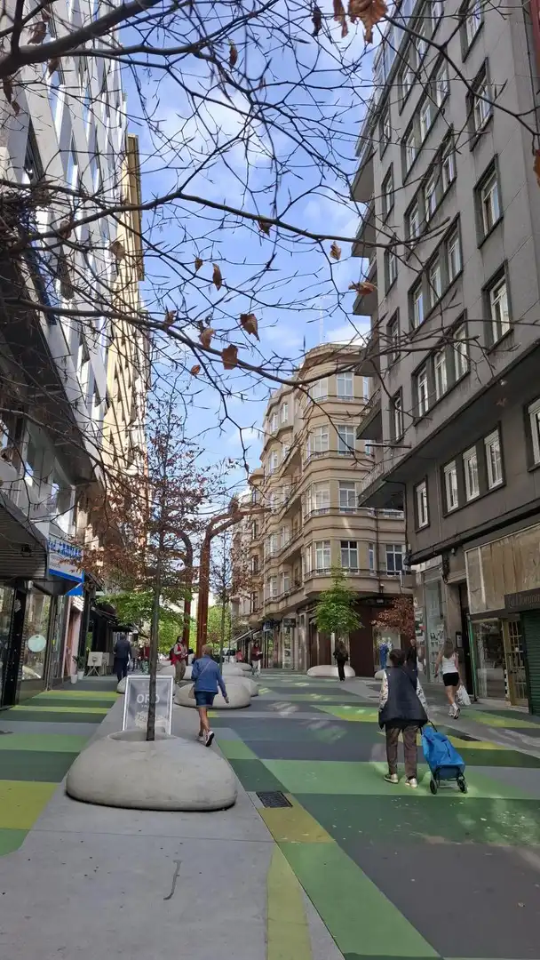 Business premises for sale in Cuatro Caminos - Plaza de la Cubela