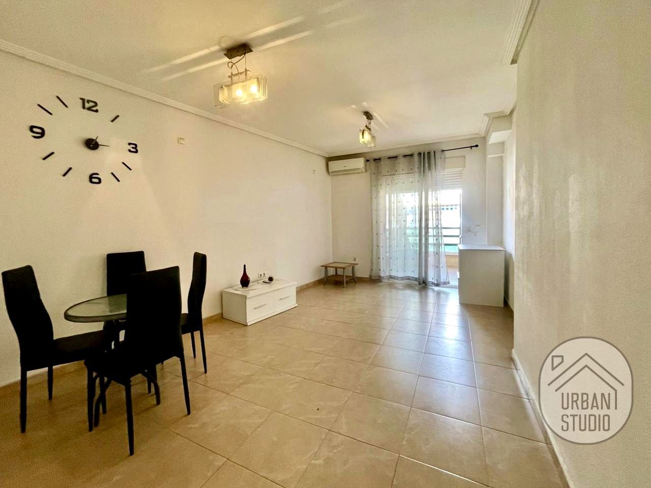 Dining room of Flat for sale in Torrevieja  with Air Conditioner, Heating and Terrace