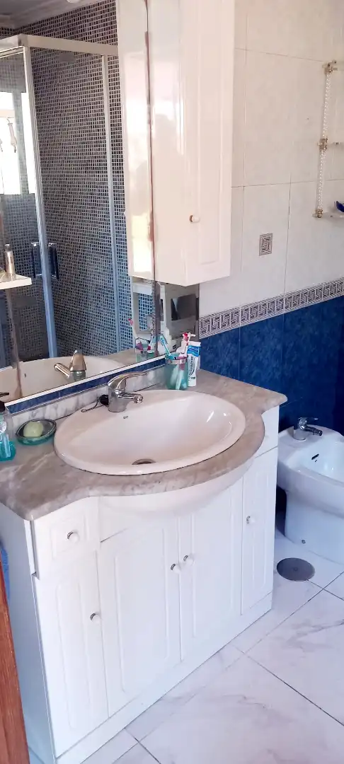 Bany de Casa o xalet en venda en Vilagarcía de Arousa amb Calefacció, Terrassa i Traster