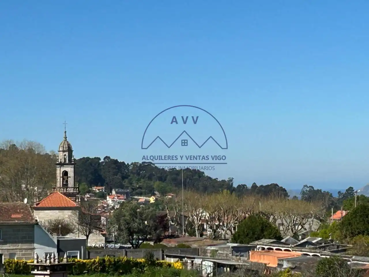 Vista exterior de Casa o chalet en venta en Vigo  con Calefacción, Jardín privado y Terraza