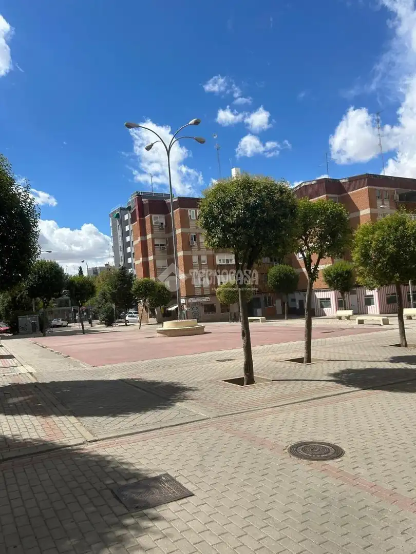 Vista exterior de Piso en venta en Fuenlabrada
