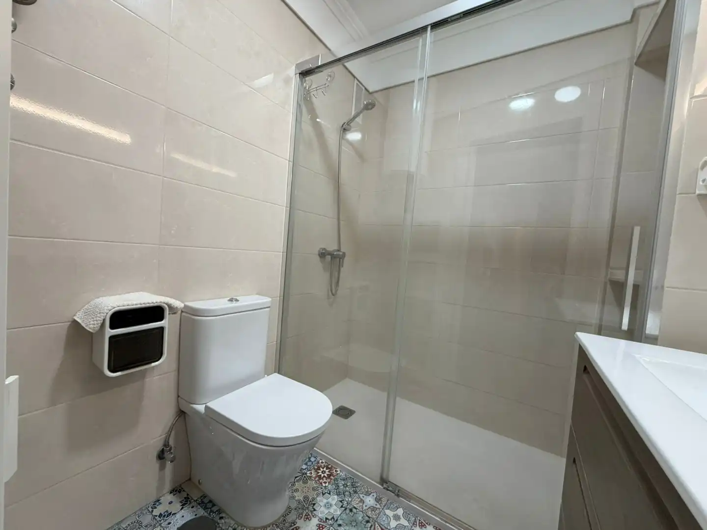 Badezimmer von Wohnung zum Verkauf in Candelaria mit Möbliert und Gemeinschaftspool
