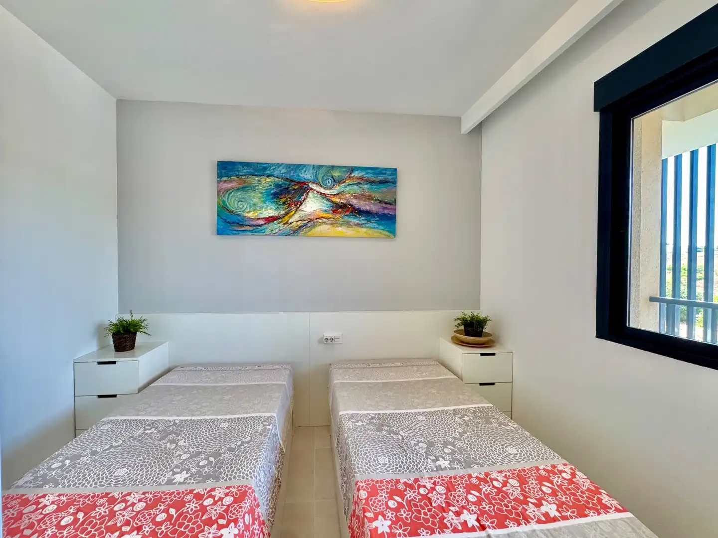 Dormitori de Apartament en venda en Orihuela amb Jardí privat, Traster i Piscina