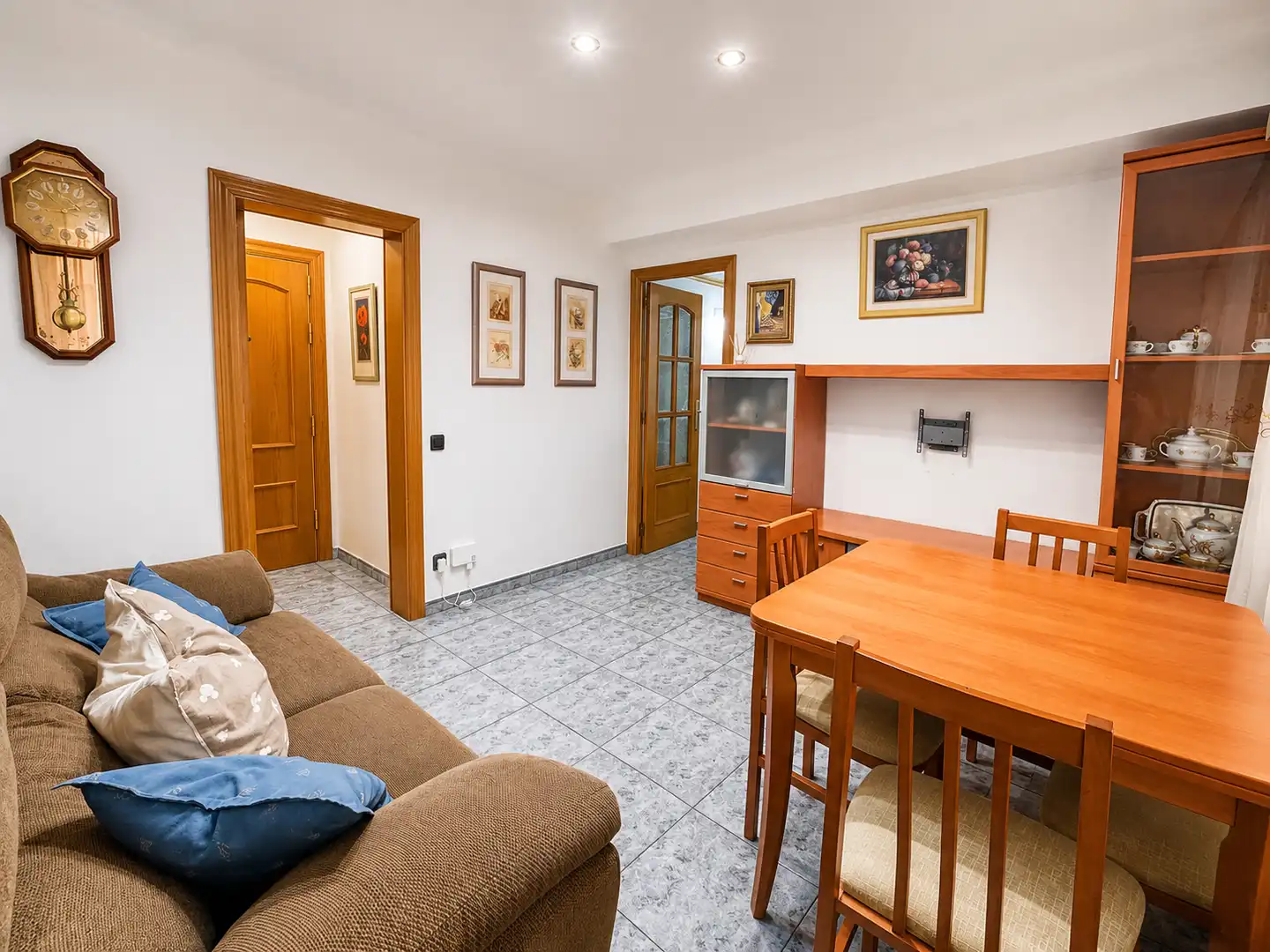 Sala de estar de Piso en venta en Sant Joan Despí con Amueblado y Horno