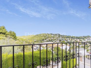 Casa con balcón en venta en Vespella de Gaià