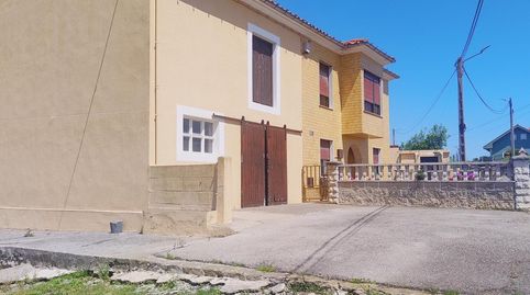 Foto 3 von Country house zum Verkauf in Calle las Tagonas, Cuchía, Miengo