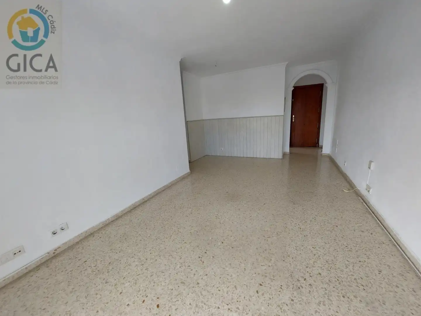 Wohnung zum Verkauf in Algeciras mit Klimaanlage
